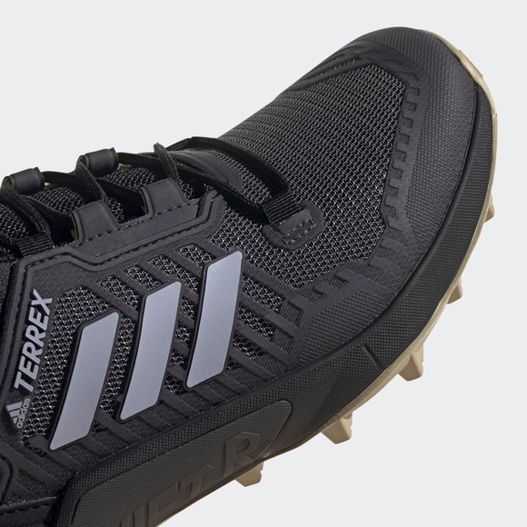 [NEW] Women's Adidas Terrex Swift R3 Hiking Shoes FX7339 - Picture 7 of 8